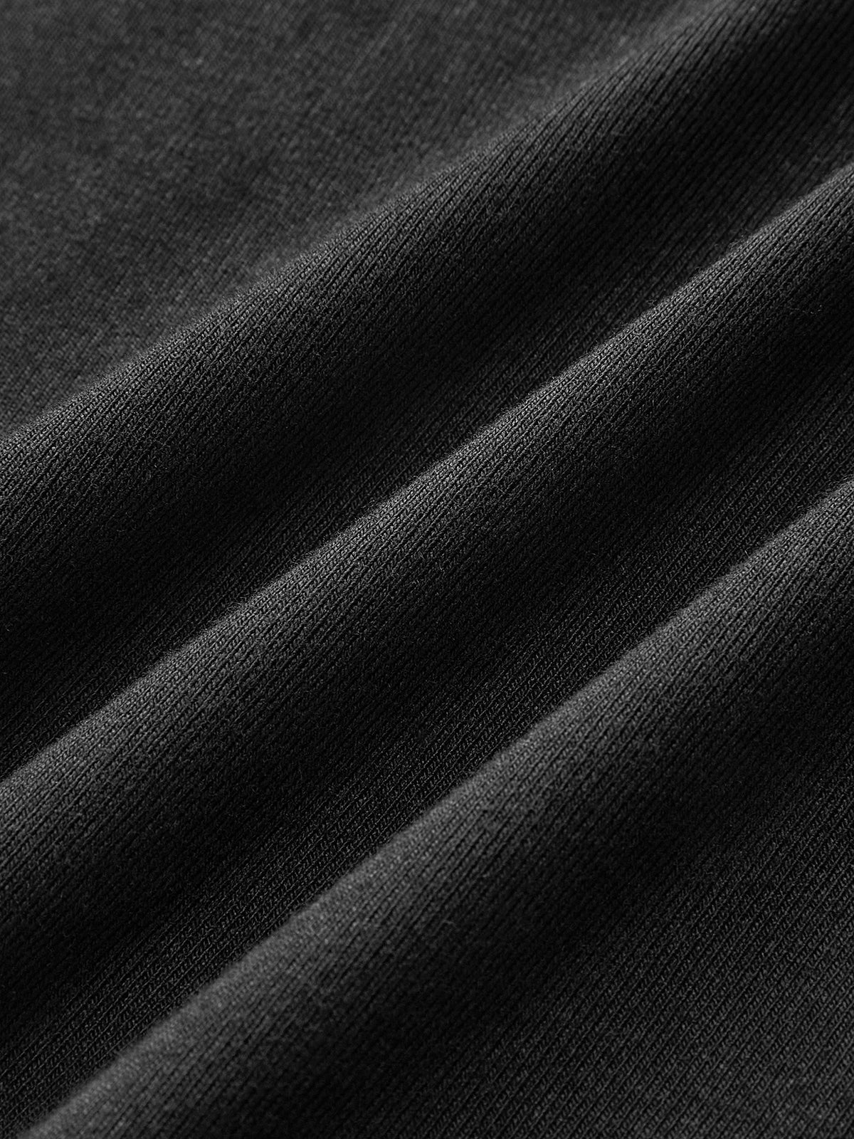 Robe longue off-shoulder drapée