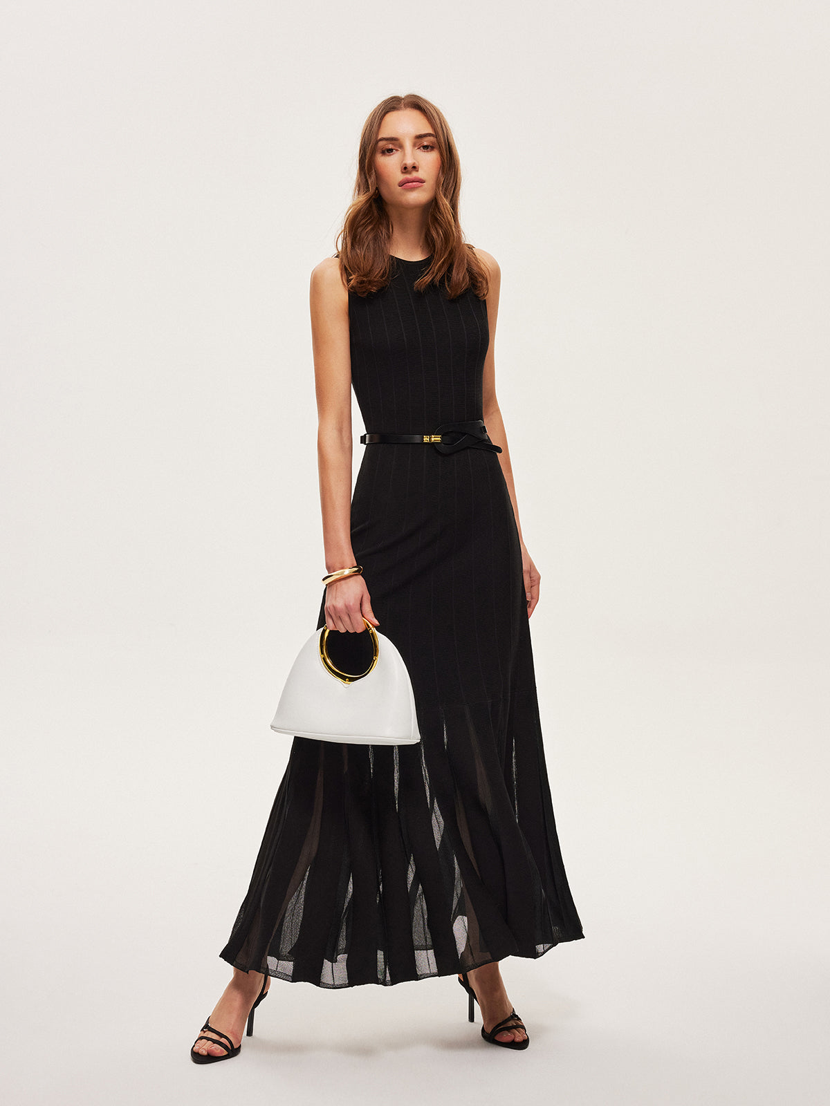 Robe longue plissée