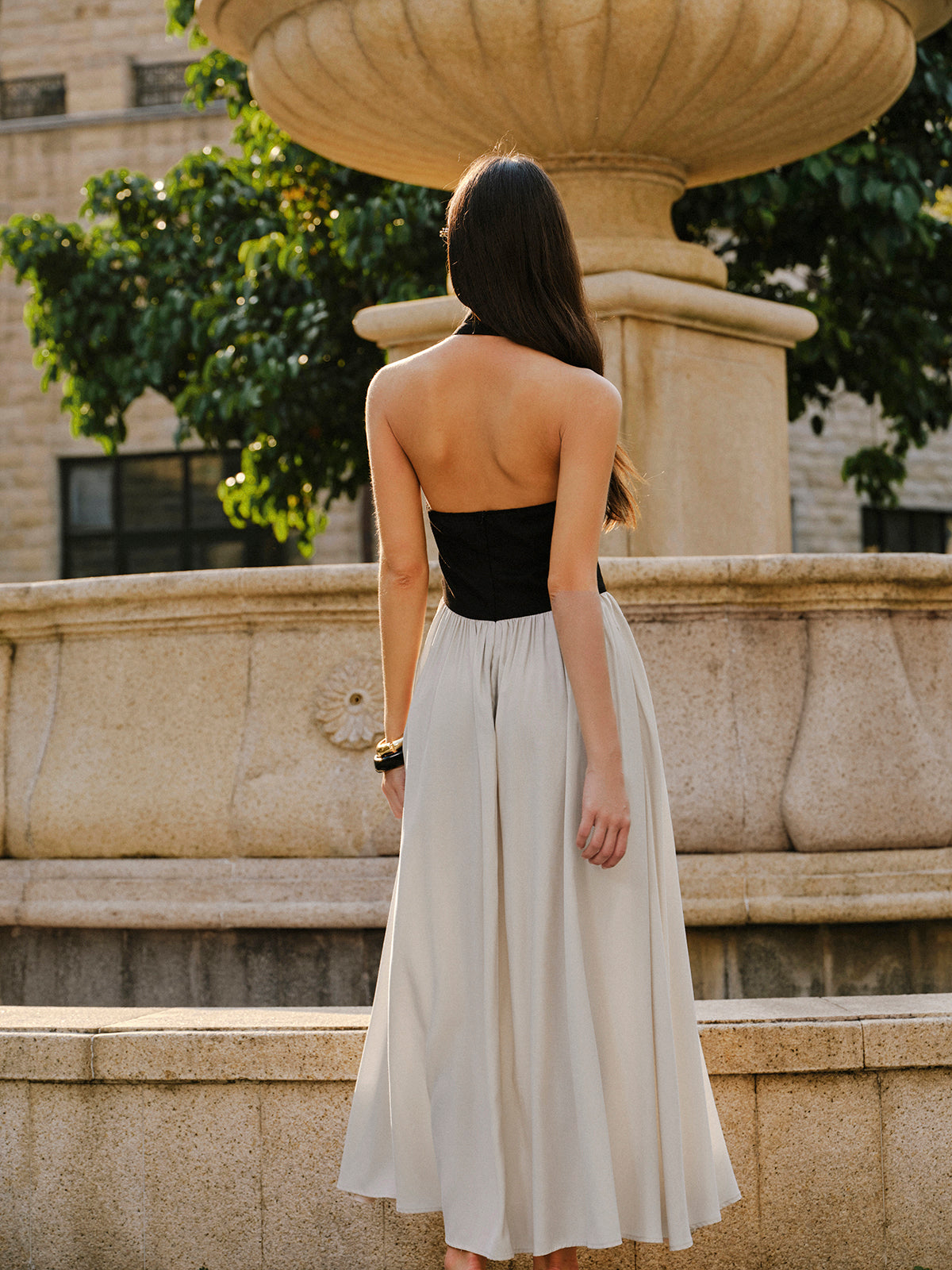Robe longue bicolore dos nu