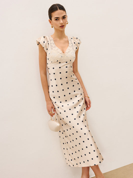 Robe à pois romantique
