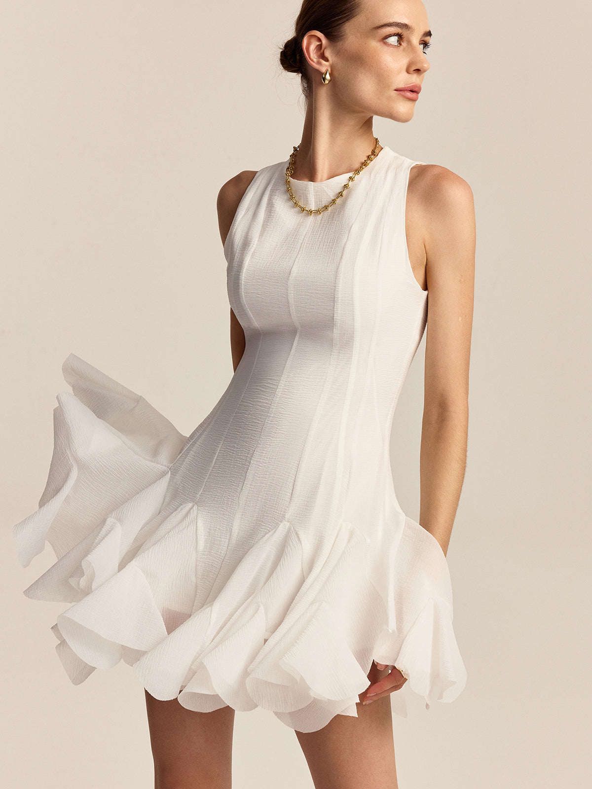 Robe courte élégante