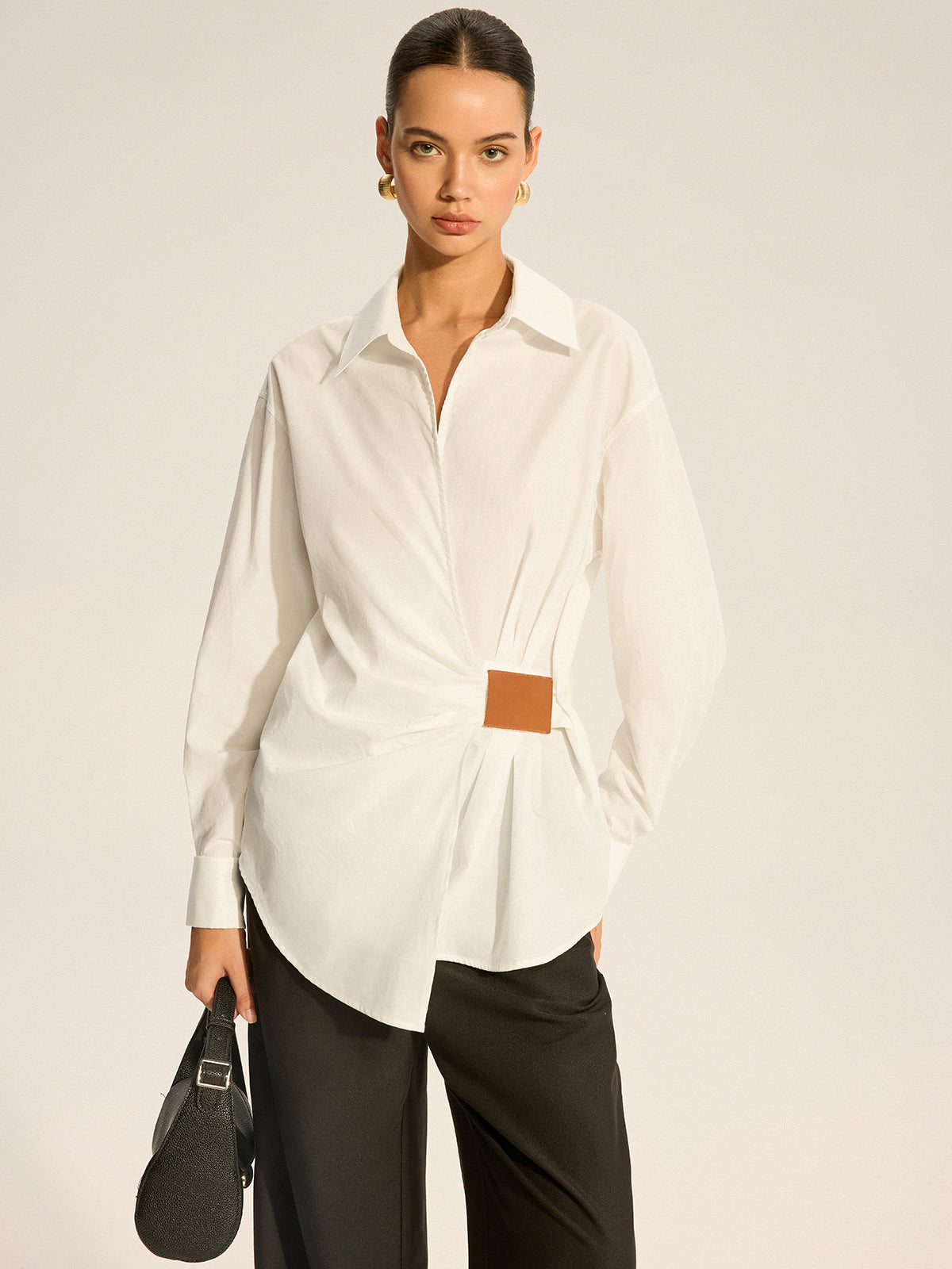 Chemise élégante à détail moderne