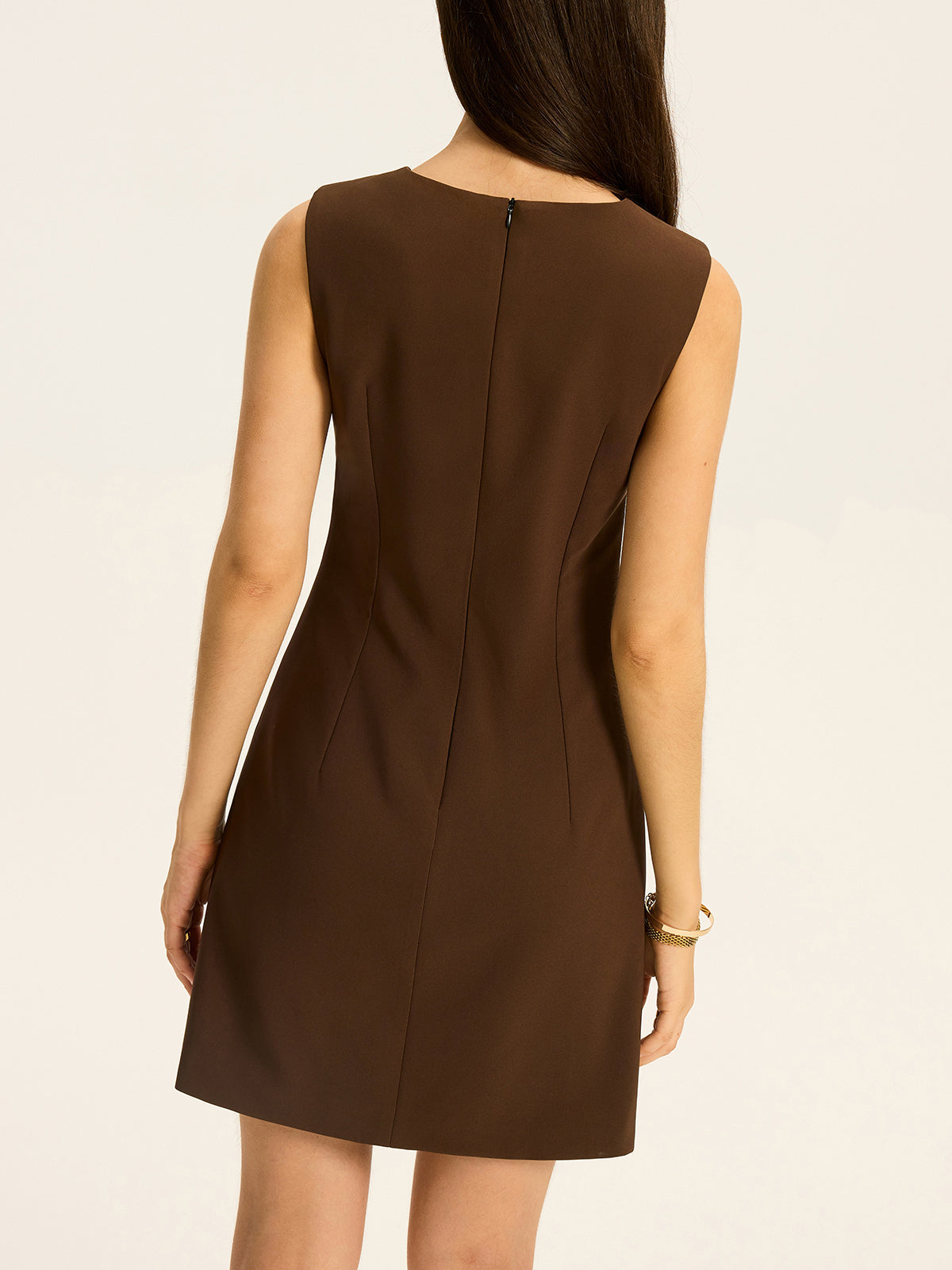 Robe courte structurée