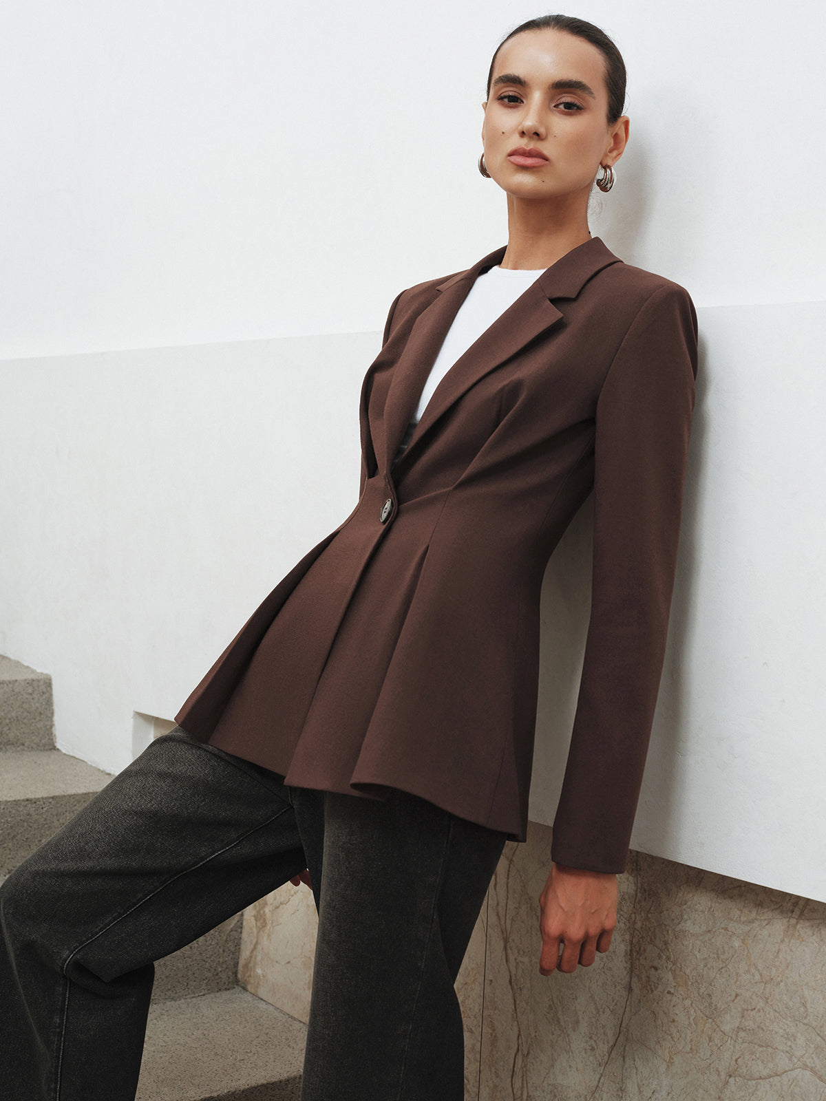Blazer cintrée à plis structurés