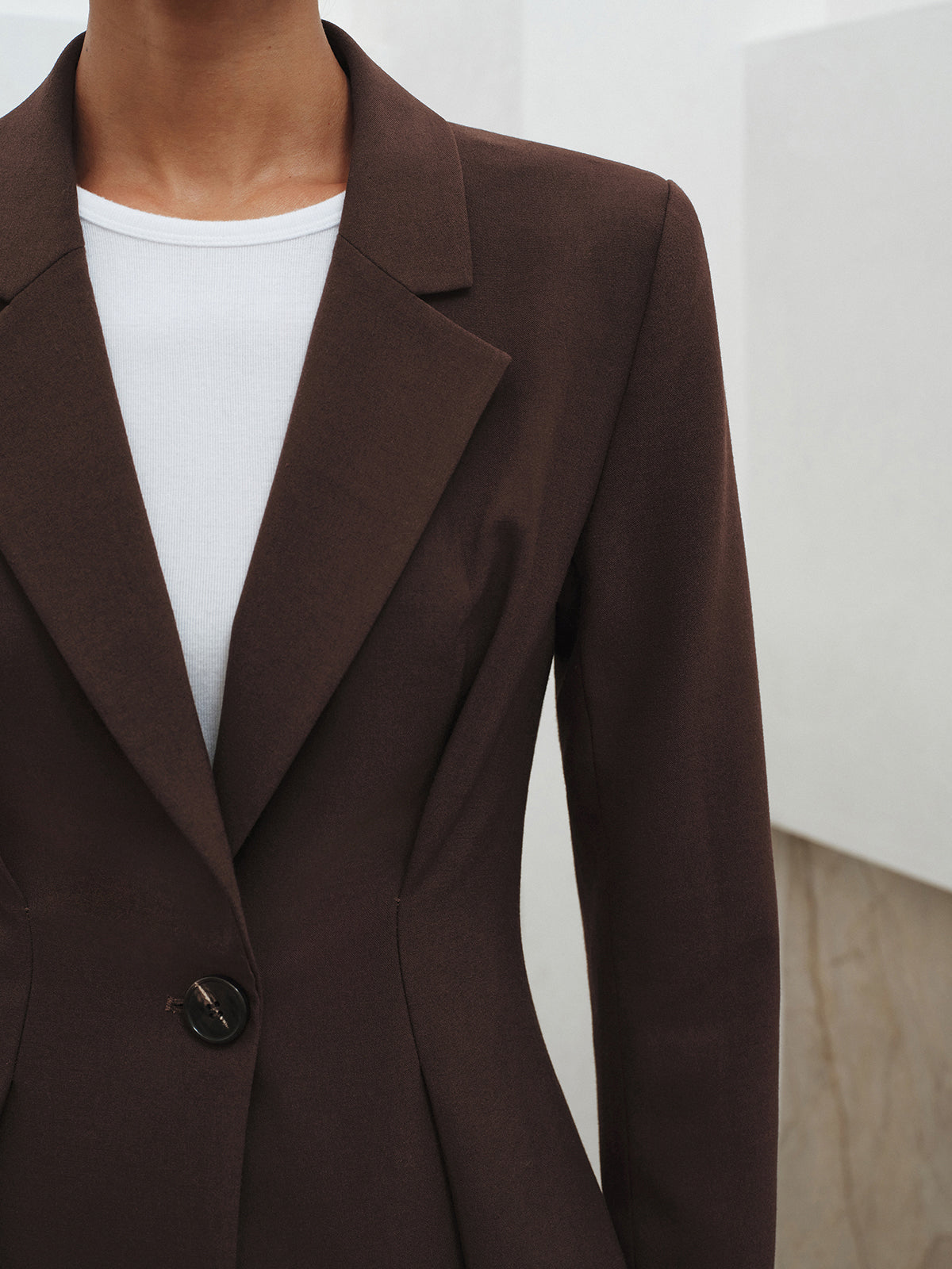 Blazer cintrée à plis structurés