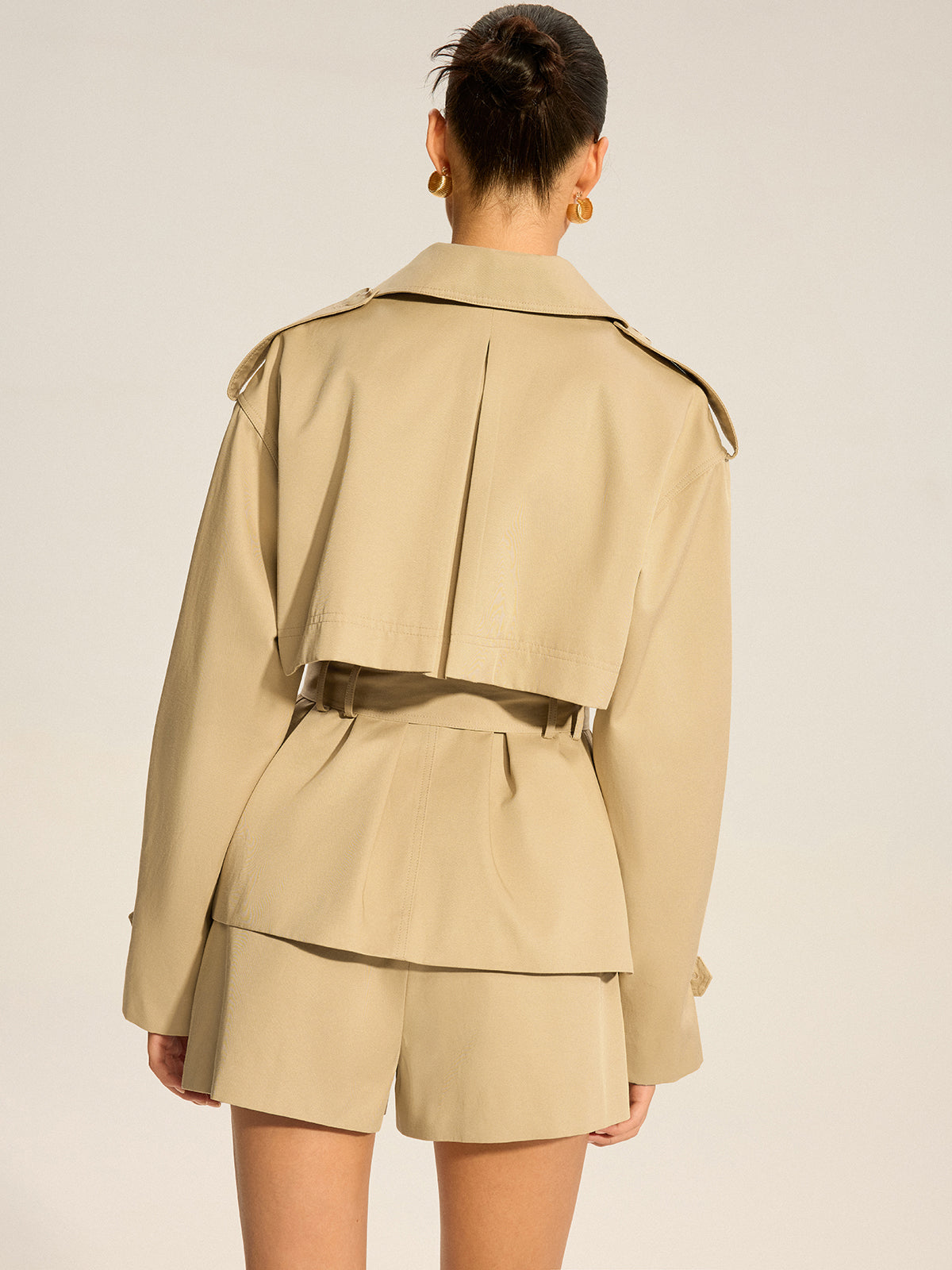 Blazer trench moderne à taille marquée