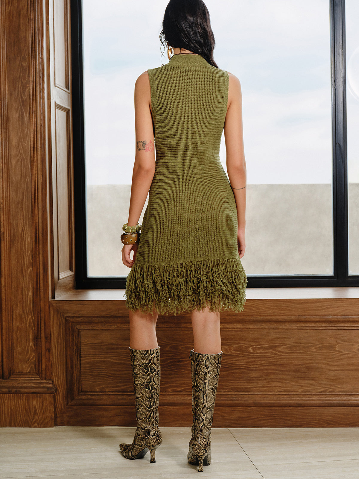 Robe en maille à franges